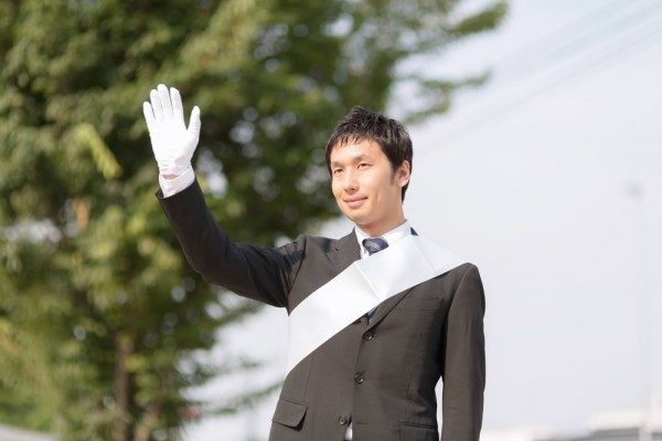 https---www.pakutaso.com-assets_c-2015-05-OOK86_senkyoPR-thumb-1000xauto-15763