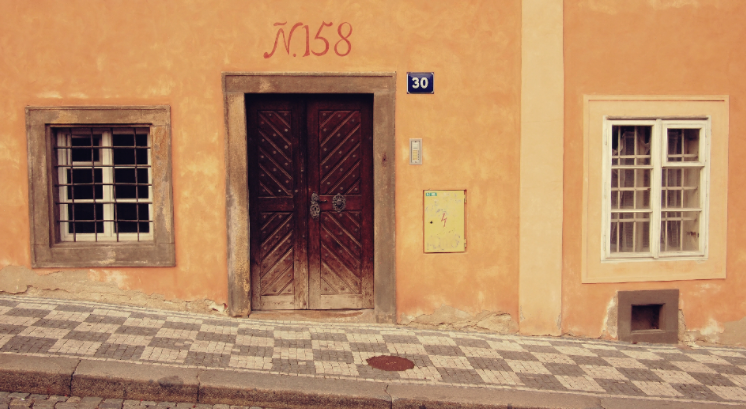 Free_image_of_cobblestone__street__sidewalk_-_StockSnap_io